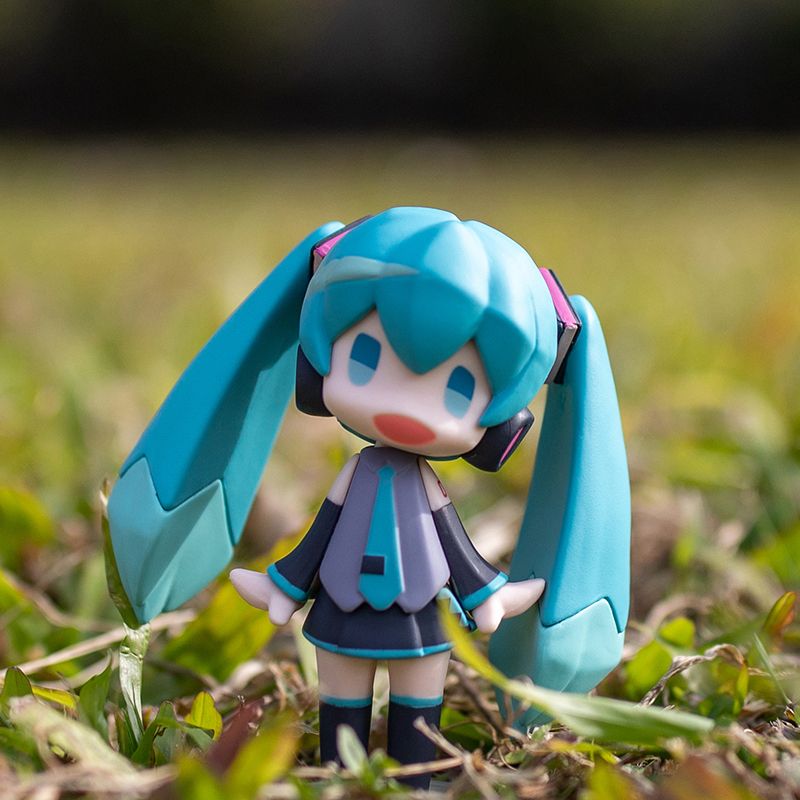 Miku Anime Figure & Building B - Car Accessories Company reseña y precio